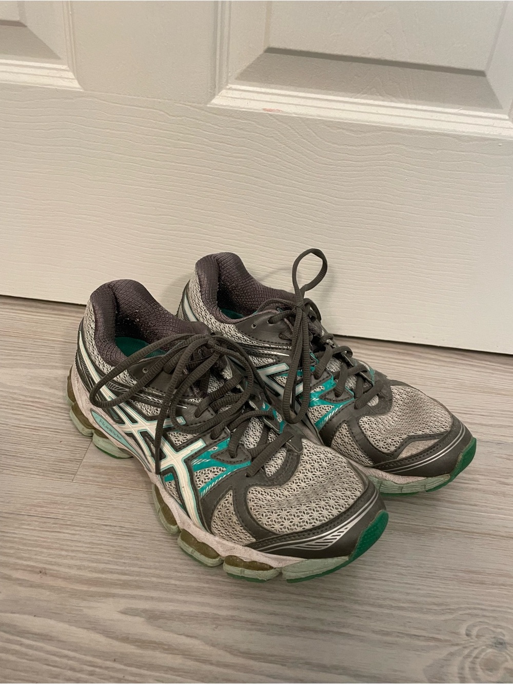 Asics Gel Women's Gray and green Athletic Running Shoes